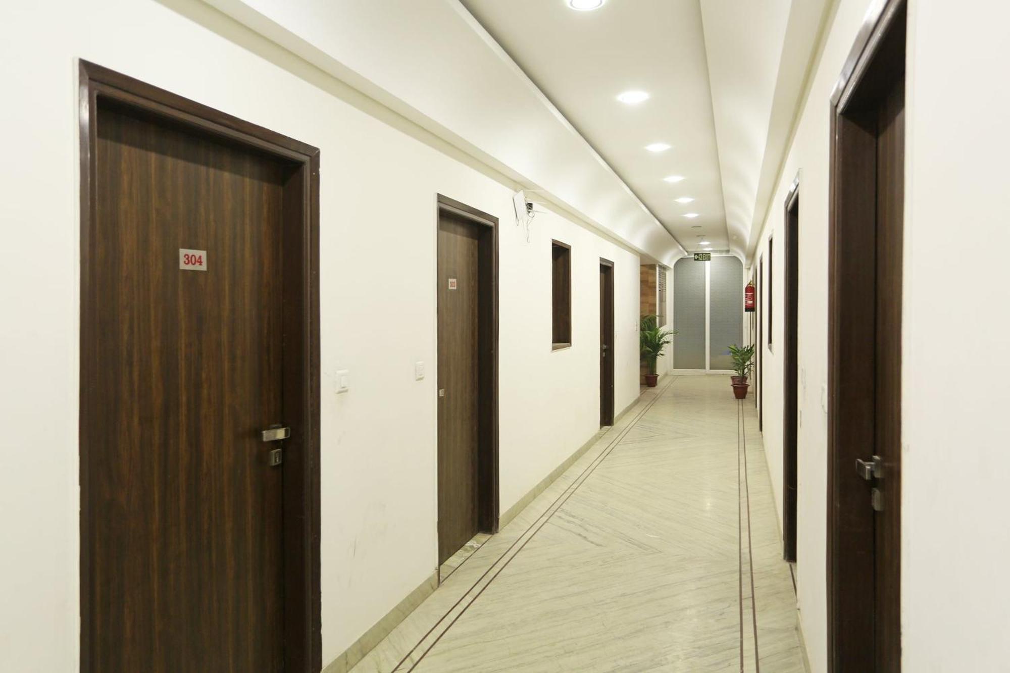 Hotel O Lakshya New Delhi Ngoại thất bức ảnh